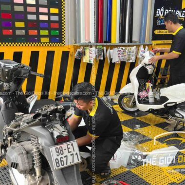 Dán PPF TPU cho xe Vario mới mua tại TP.HCM: Bảo vệ sơn xe ngay từ đầu