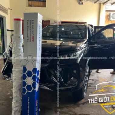 Thế Giới Decal Xe – Dịch vụ dán PPF TPU xe SUV tại nhà chuyên nghiệp, tiện lợi và cao cấp