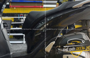 Tình trạng xe trước khi thi công dán decal đế PET đen siêu bóng tại Biên Hoà