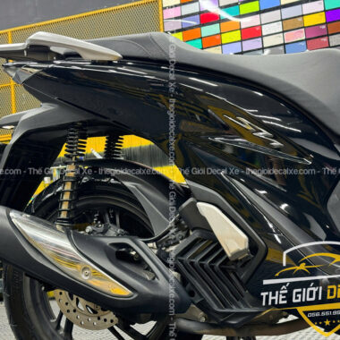 Honda HR-V 2025: Màn lột xác ấn tượng với nóc đen + hậu khói tại Biên Hòa