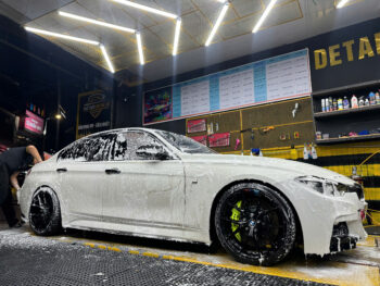 Quy trình dán tem thiết kế xe chuyên nghiệp tại Thế Giới Decal Xe Auto Biên Hoà.