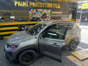 Quy trình dán nóc đen cho Kia Sonet Luxury