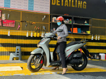 Chương trình ưu đãi: Dán PPF - Tặng gác chân tự động tại Thế Giới Decal Xe