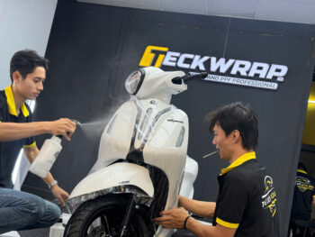 Quy trình thi công chuyên nghiệp khi dán PPF TPU xe Yamaha Grande