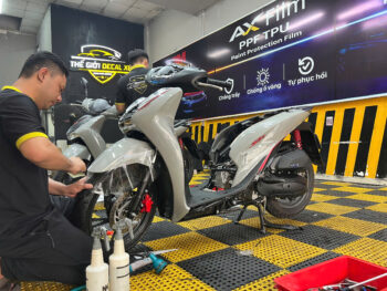 Dán PPF TPU Cho Vespa GTS Mới Nhất 2026 Tại Thế Giới Decal Xe - Trụ sở HCM