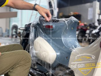 Dịch vụ dán phim bảo vệ PPF TPU 7.5mil cho xe Honda Super Cub tại Bình Dương