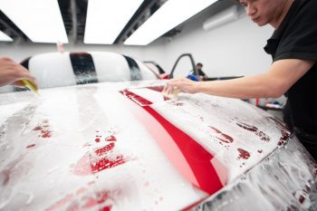 máy cắt CNC PPF tại Thế Giới Decal Xe Bình Dương